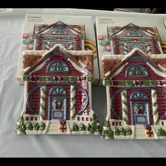 Cardinal Victorian Christmas 8” Plate - Picture 3 of 8